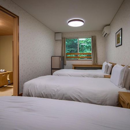 Fujiyama Inn Conifer Fujiyoshida Ngoại thất bức ảnh