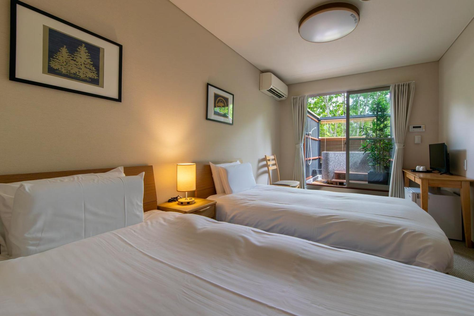 Fujiyama Inn Conifer Fujiyoshida Ngoại thất bức ảnh
