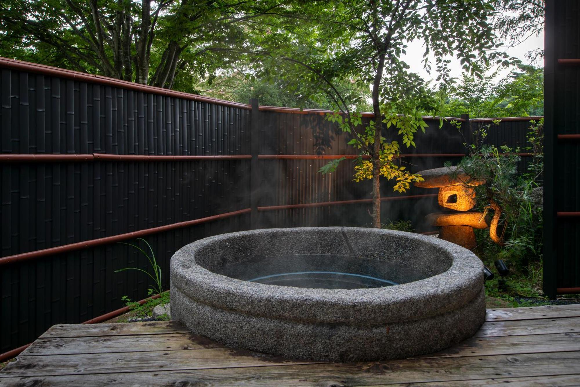 Fujiyama Inn Conifer Fujiyoshida Ngoại thất bức ảnh